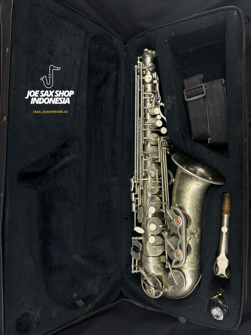 Alto Saxophone Harrier Silver (020326)