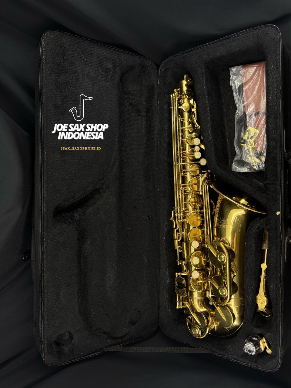 Alto Saxophone Jean Paul Gold