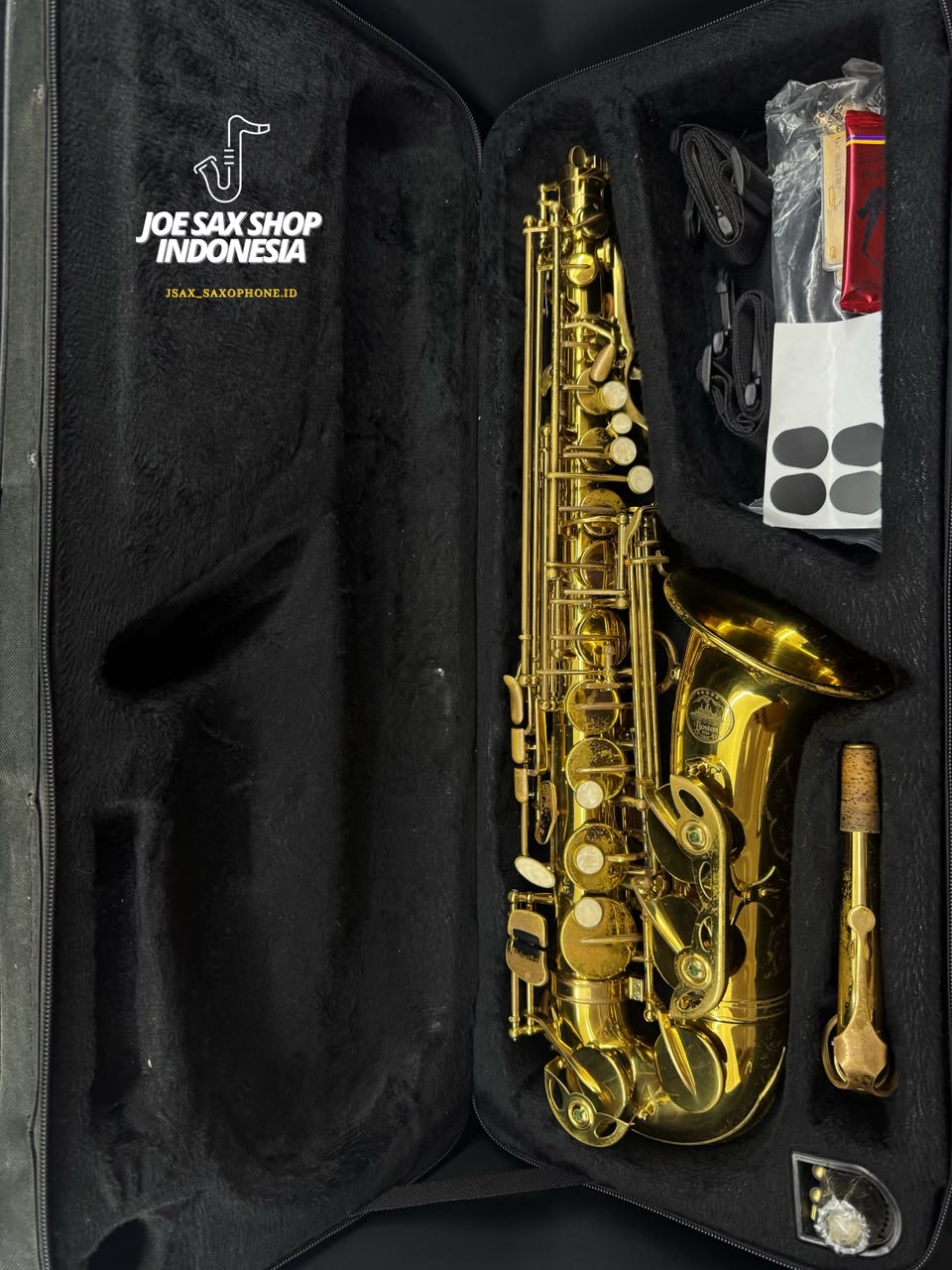 Alto Saxophone Boston Gold (260726)