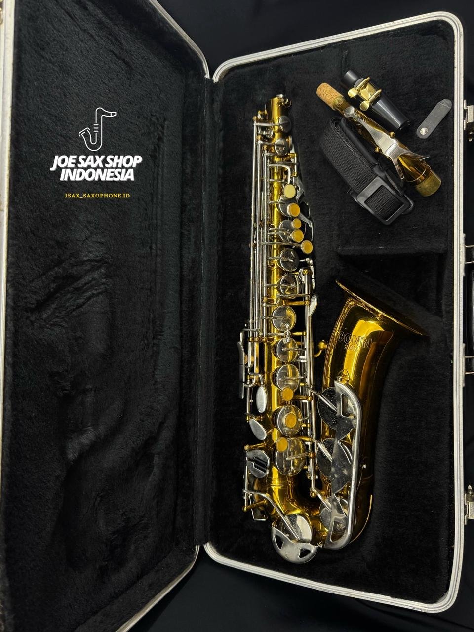Alto Saxophone Conn 20M USA (300826)